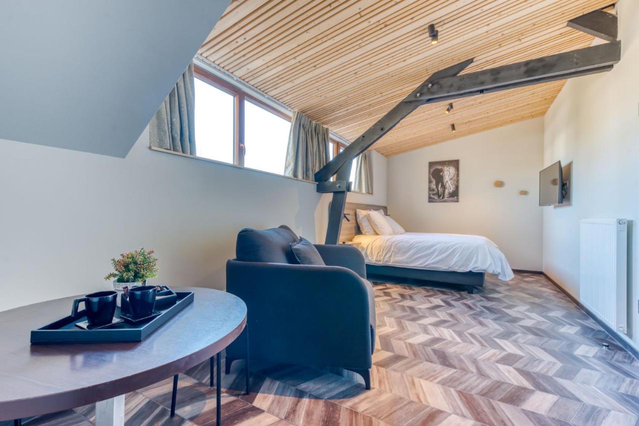 Les Chambres Du Vieux Chateau Abbaye d'Orval Εξωτερικό φωτογραφία